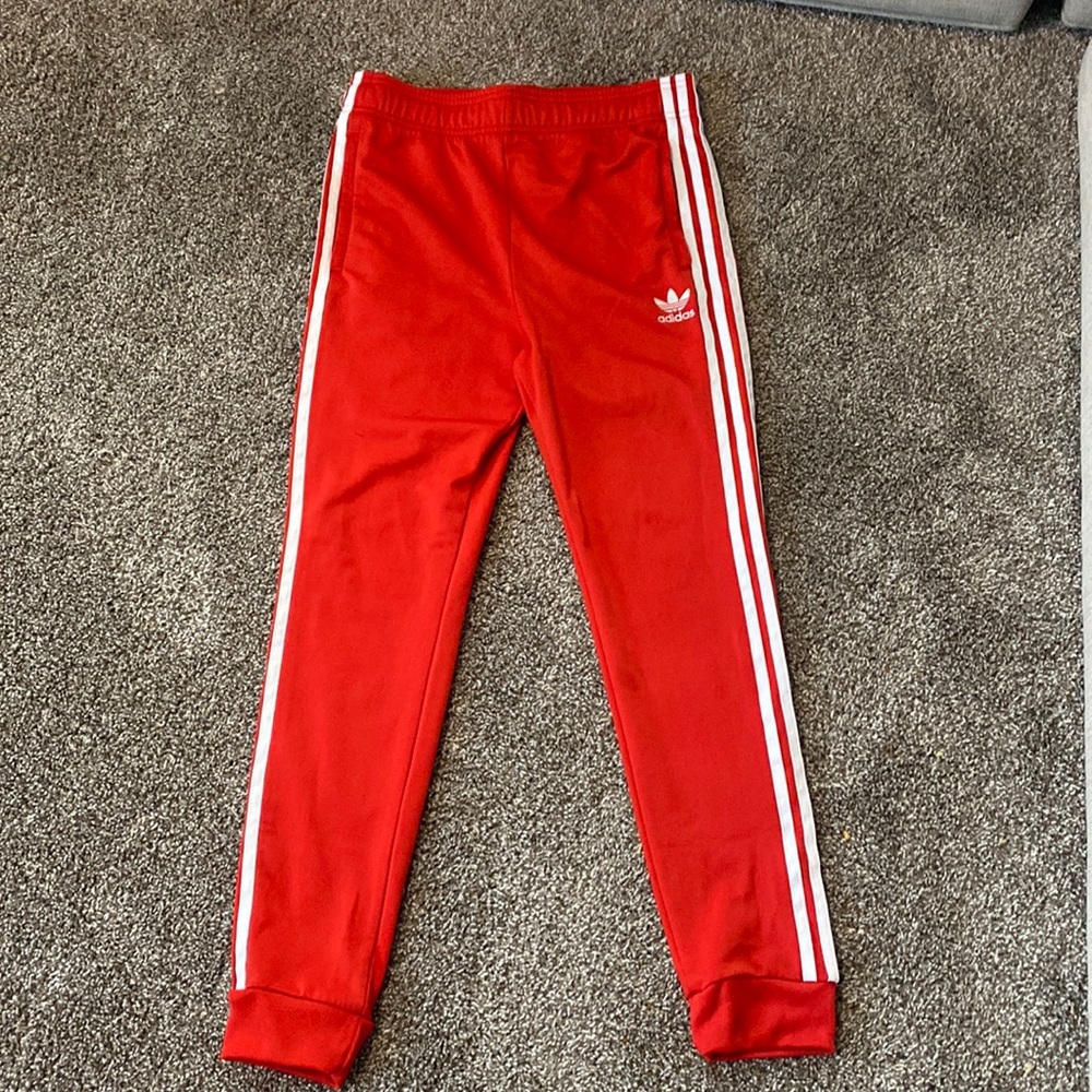 Unisex Adidas tracksuit